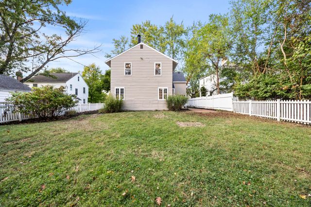 243 E Schreyer Place, Columbus, OH 43214