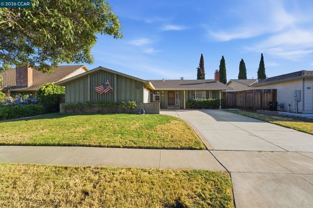 35135 Charmwood Ct, Newark, CA 94560