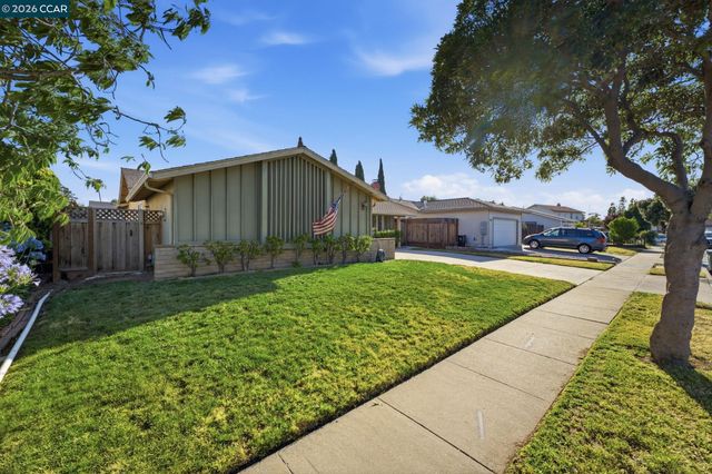 35135 Charmwood Ct, Newark, CA 94560