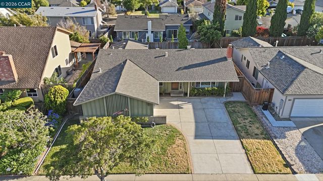 35135 Charmwood Ct, Newark, CA 94560