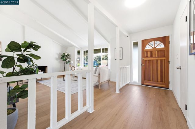 35135 Charmwood Ct, Newark, CA 94560