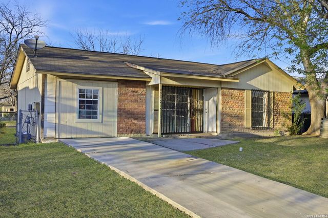 4923 Waycross Ln, San Antonio, TX 78220