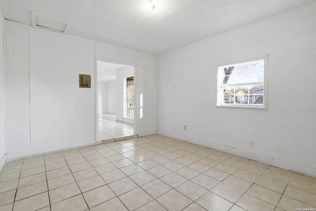 4923 Waycross Ln, San Antonio, TX 78220