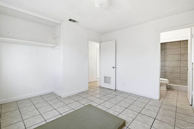 4923 Waycross Ln, San Antonio, TX 78220