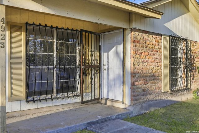 4923 Waycross Ln, San Antonio, TX 78220