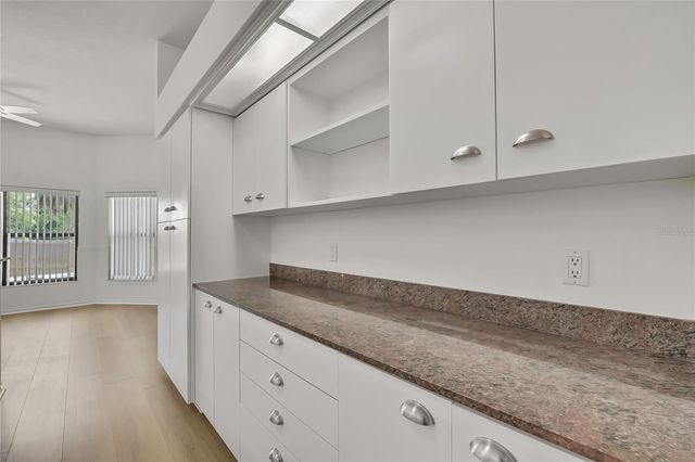 18401 30TH STREET, Lutz, FL 33559