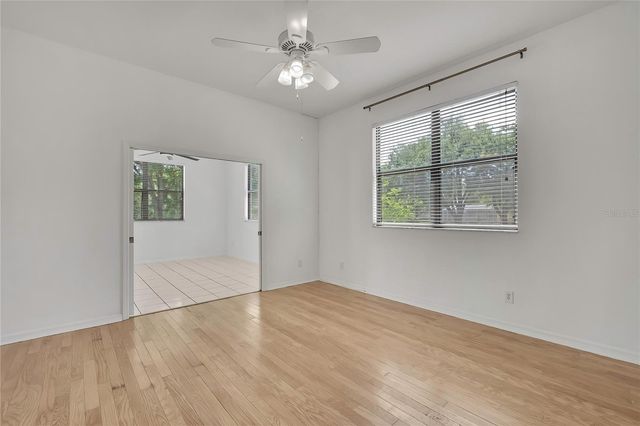 18401 30TH STREET, Lutz, FL 33559