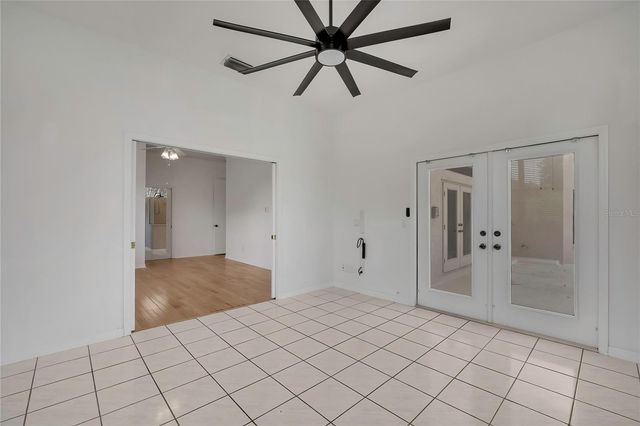 18401 30TH STREET, Lutz, FL 33559