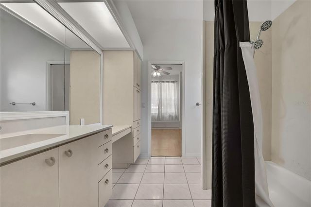 18401 30TH STREET, Lutz, FL 33559