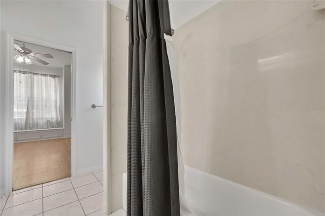 18401 30TH STREET, Lutz, FL 33559