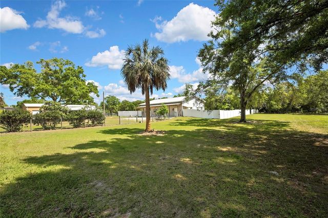 18401 30TH STREET, Lutz, FL 33559