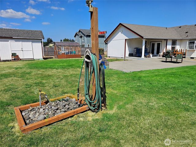 9214 Applegate Loop SW, Rochester, WA 98579