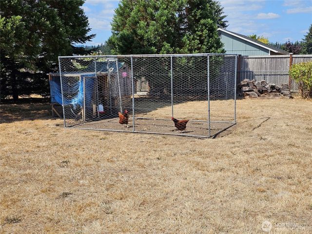 9214 Applegate Loop SW, Rochester, WA 98579