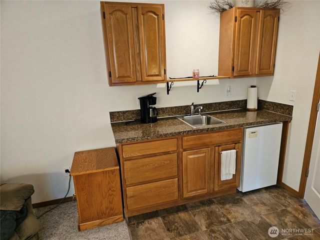 9214 Applegate Loop SW, Rochester, WA 98579