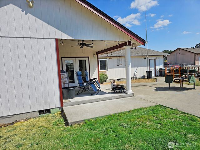 9214 Applegate Loop SW, Rochester, WA 98579