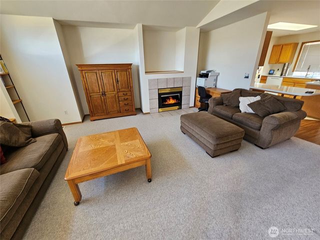 9214 Applegate Loop SW, Rochester, WA 98579