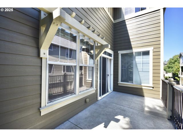 11759 Sw MURRE Ter 550, Beaverton, OR 97007