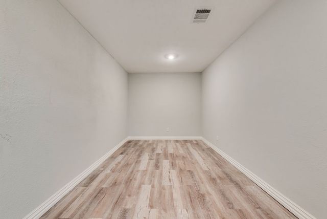 209 Alexander Court, Irving, TX 75061