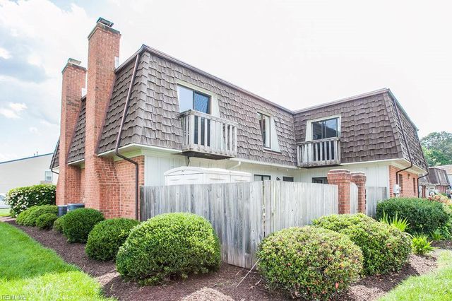1705 Ocean Bay DR, Virginia Beach, VA 23454