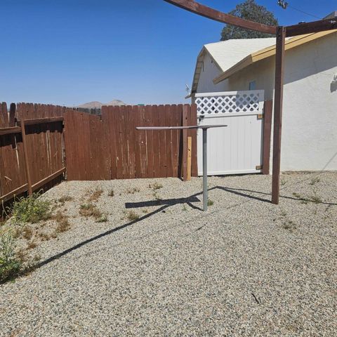 19321 97th Street, California City, CA 93505