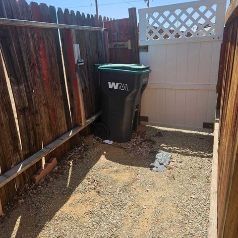 19321 97th Street, California City, CA 93505