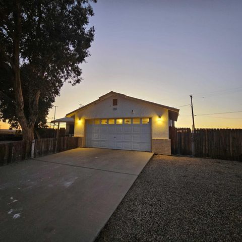 19321 97th Street, California City, CA 93505