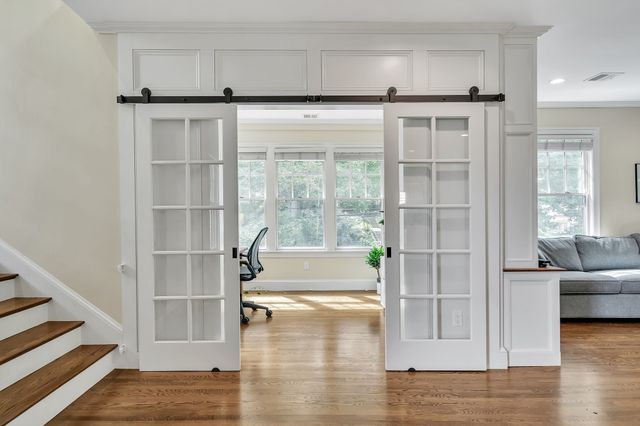 131 Winchester St 131, Brookline, MA 02446