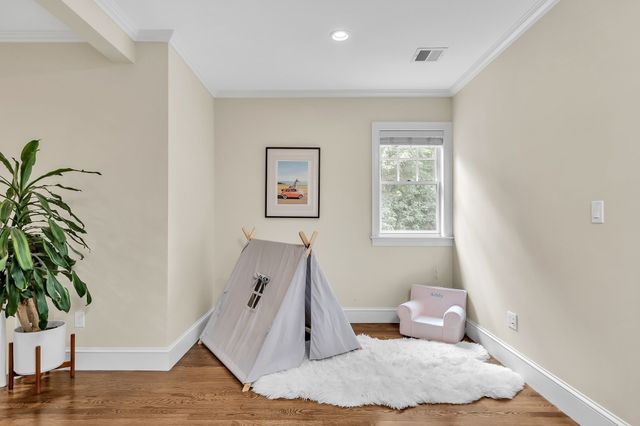 131 Winchester St 131, Brookline, MA 02446