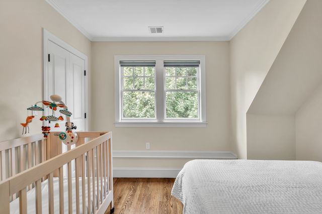 131 Winchester St 131, Brookline, MA 02446