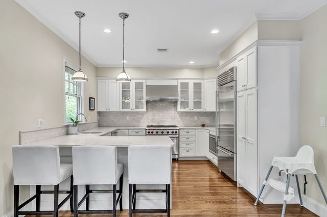 131 Winchester St 131, Brookline, MA 02446