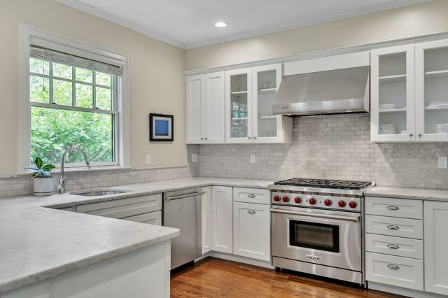 131 Winchester St 131, Brookline, MA 02446
