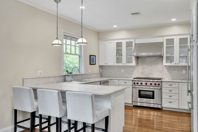 131 Winchester St 131, Brookline, MA 02446