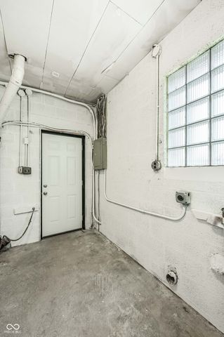 6245 Linda Lane, Indianapolis, IN 46241