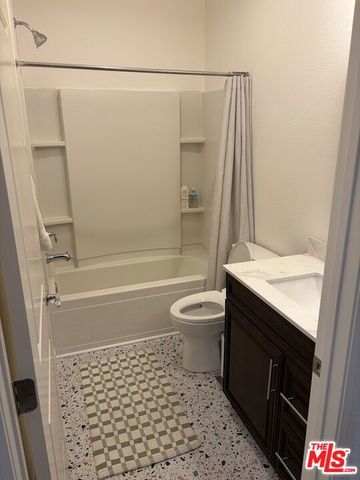 5046 Mosaic Court, Los Angeles, CA 90041