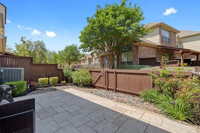 2007 SHOAL CREEK Trail, Garland, TX 75044