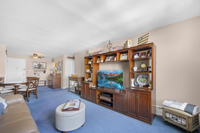 5440 Little Neck Pkwy Apt 6G, New York City, NY 11362