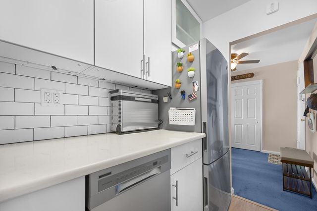 5440 Little Neck Pkwy Apt 6G, New York City, NY 11362