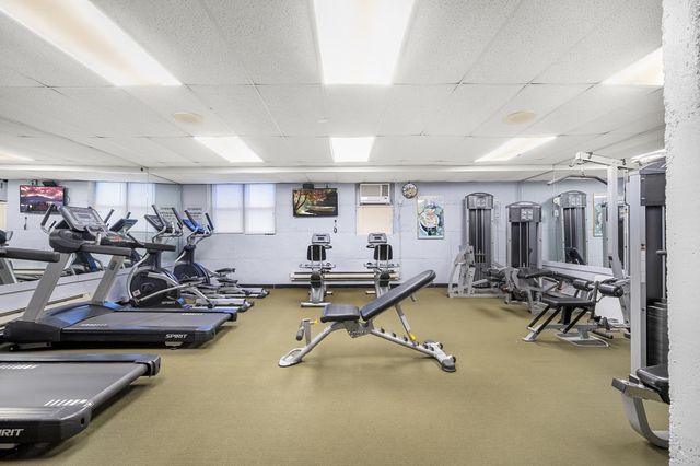 5440 Little Neck Pkwy Apt 6G, New York City, NY 11362