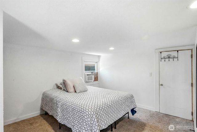 709 Celery Avenue, Algona, WA 98001