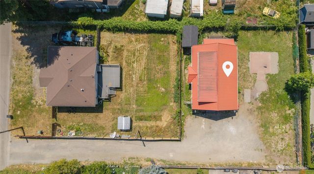 709 Celery Avenue, Algona, WA 98001