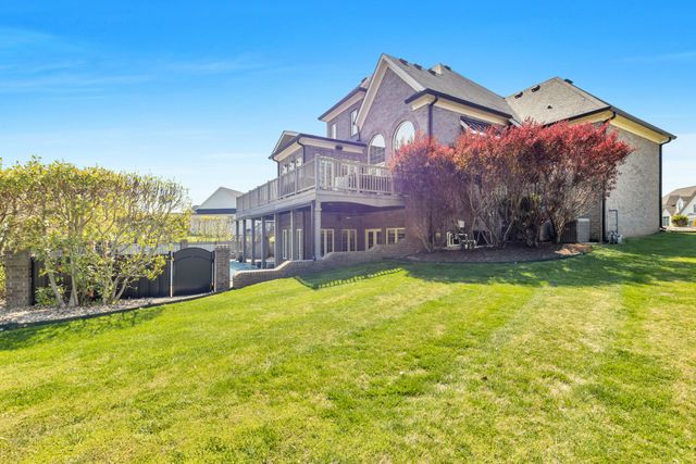 835 Savannah West Ct, Springfield, TN 37172