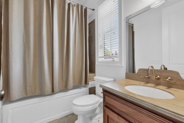 835 Savannah West Ct, Springfield, TN 37172