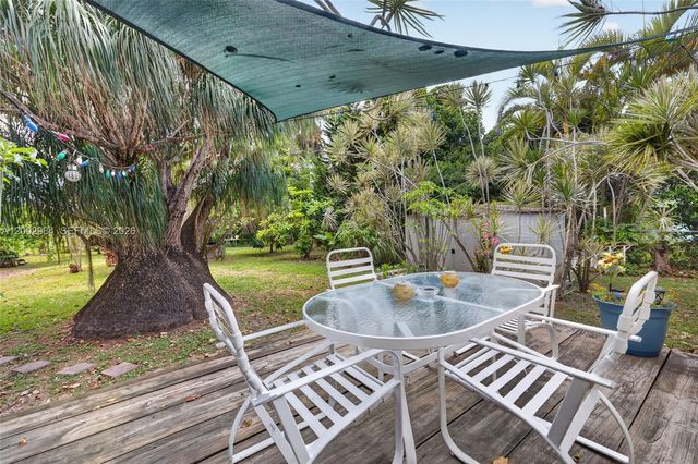 1490 NW 8th St, Homestead, FL 33030