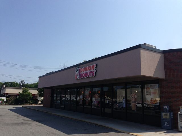 196 Main St, Stoneham, MA 02180