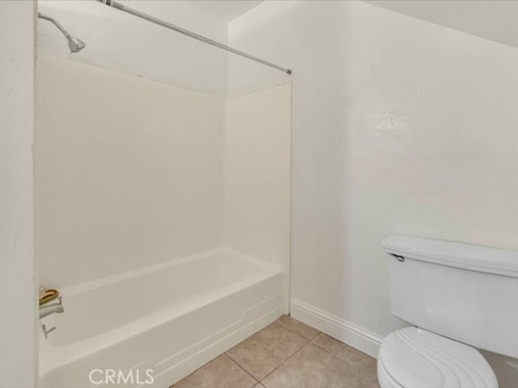 Image 41 of property listing at 1129 Dewsnup Avenue, Gridley, CA 95948