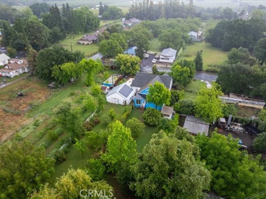 Image 62 of property listing at 1129 Dewsnup Avenue, Gridley, CA 95948