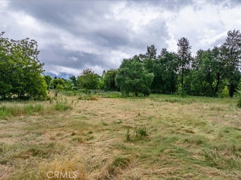 Image 67 of property listing at 1129 Dewsnup Avenue, Gridley, CA 95948