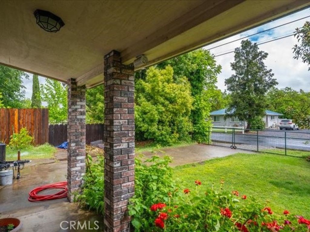 Image 74 of property listing at 1129 Dewsnup Avenue, Gridley, CA 95948