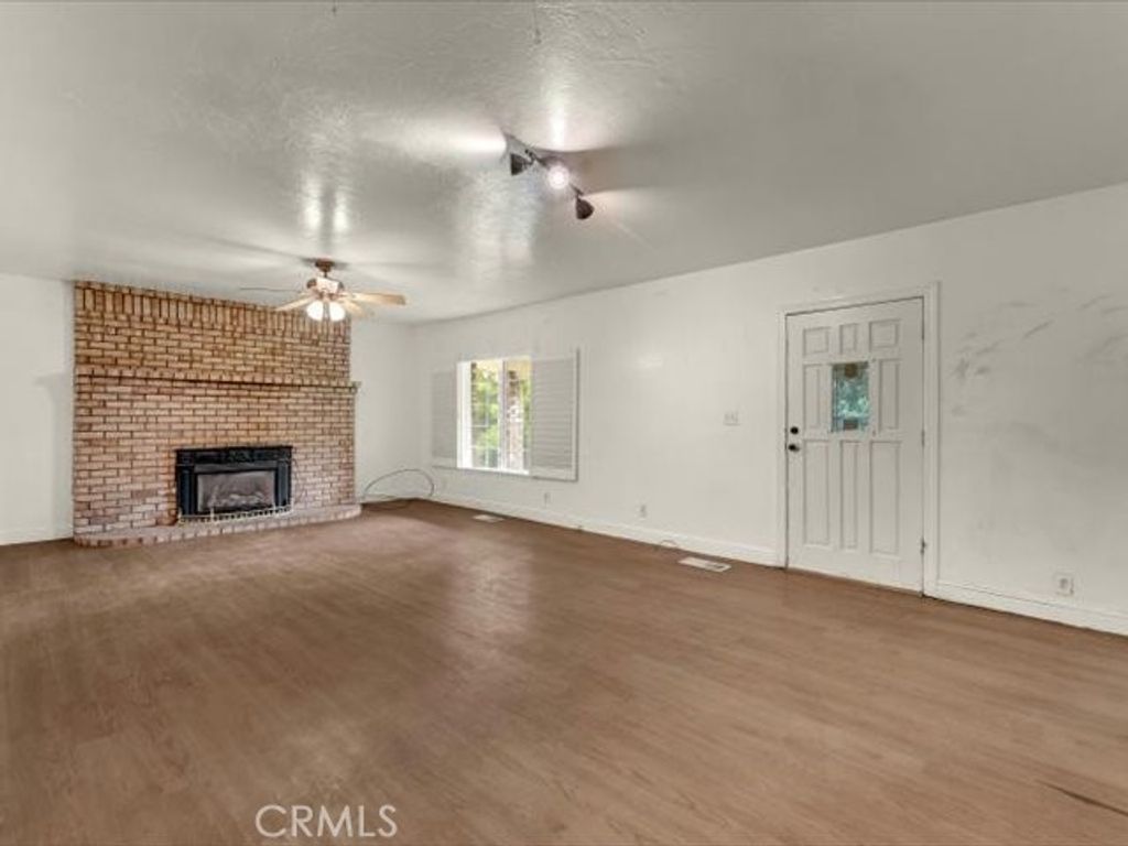 Image 8 of property listing at 1129 Dewsnup Avenue, Gridley, CA 95948