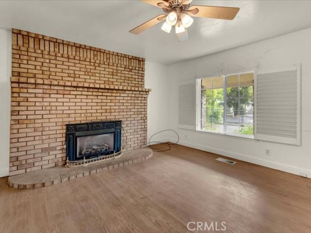 Image 9 of property listing at 1129 Dewsnup Avenue, Gridley, CA 95948